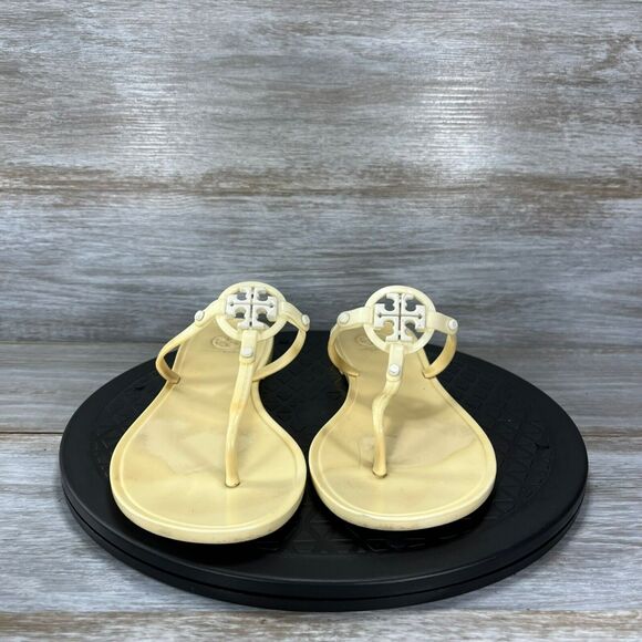 Tory Burch Woman’s Mini Miller Medallion Ivory Flip Flop Thong Sandals Size 9 - Picture 2 of 9